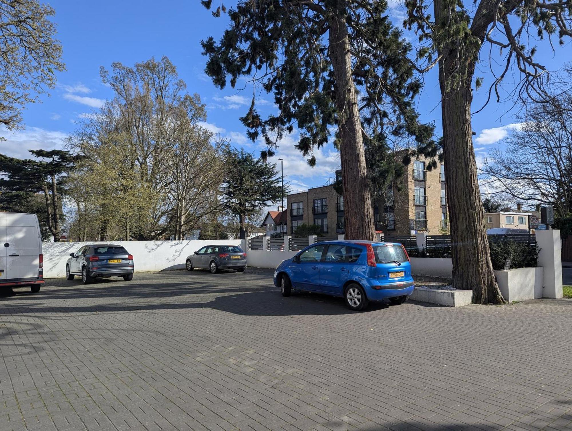 Firs alojamiento Hounslow Exterior foto